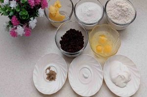 ingredient for shirini keshmeshi