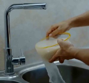 wash rice