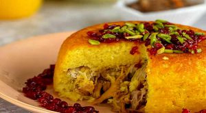 Tahdig with saffron yogurt