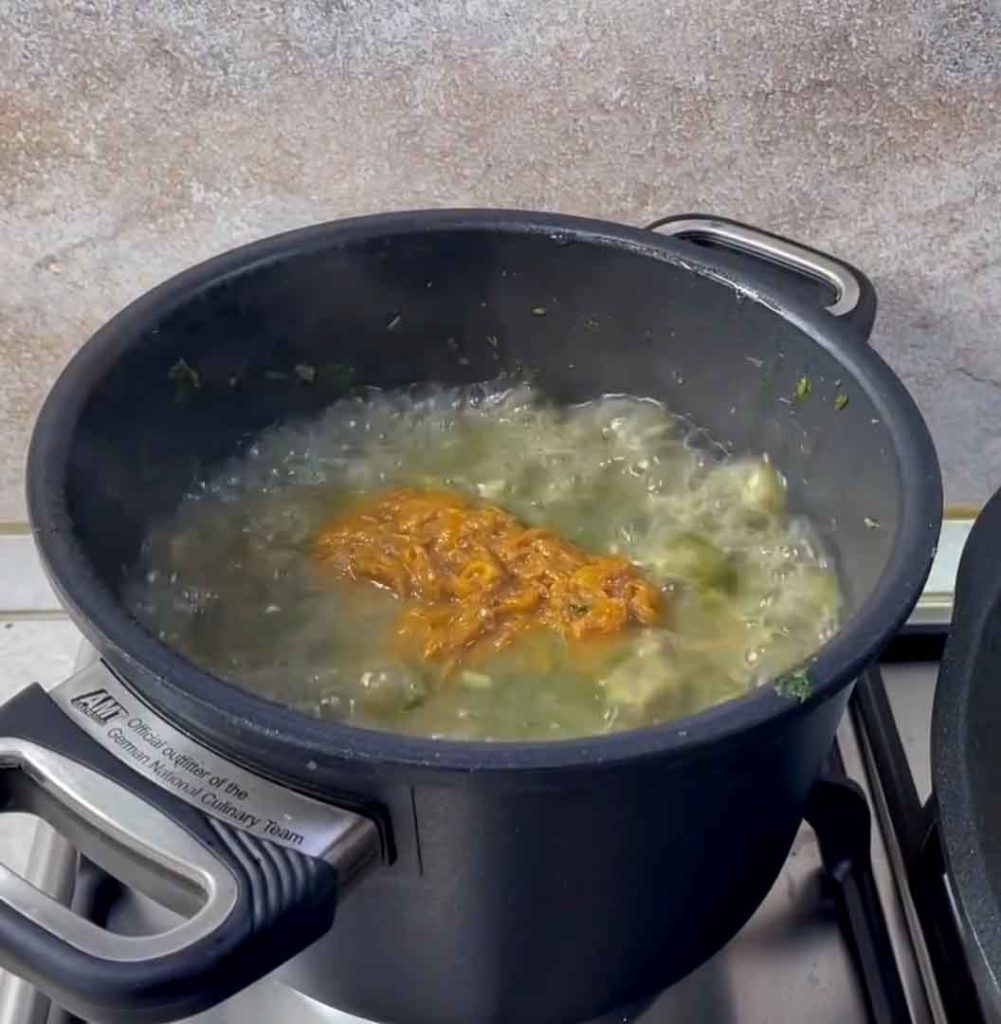 add onion to pot