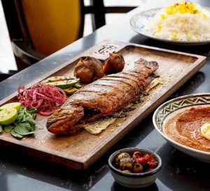 4 Tips for serving sabzi polo ba mahi: