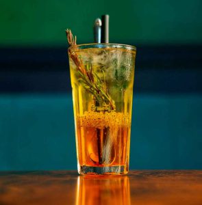 Safrron syrup with bidmeshk