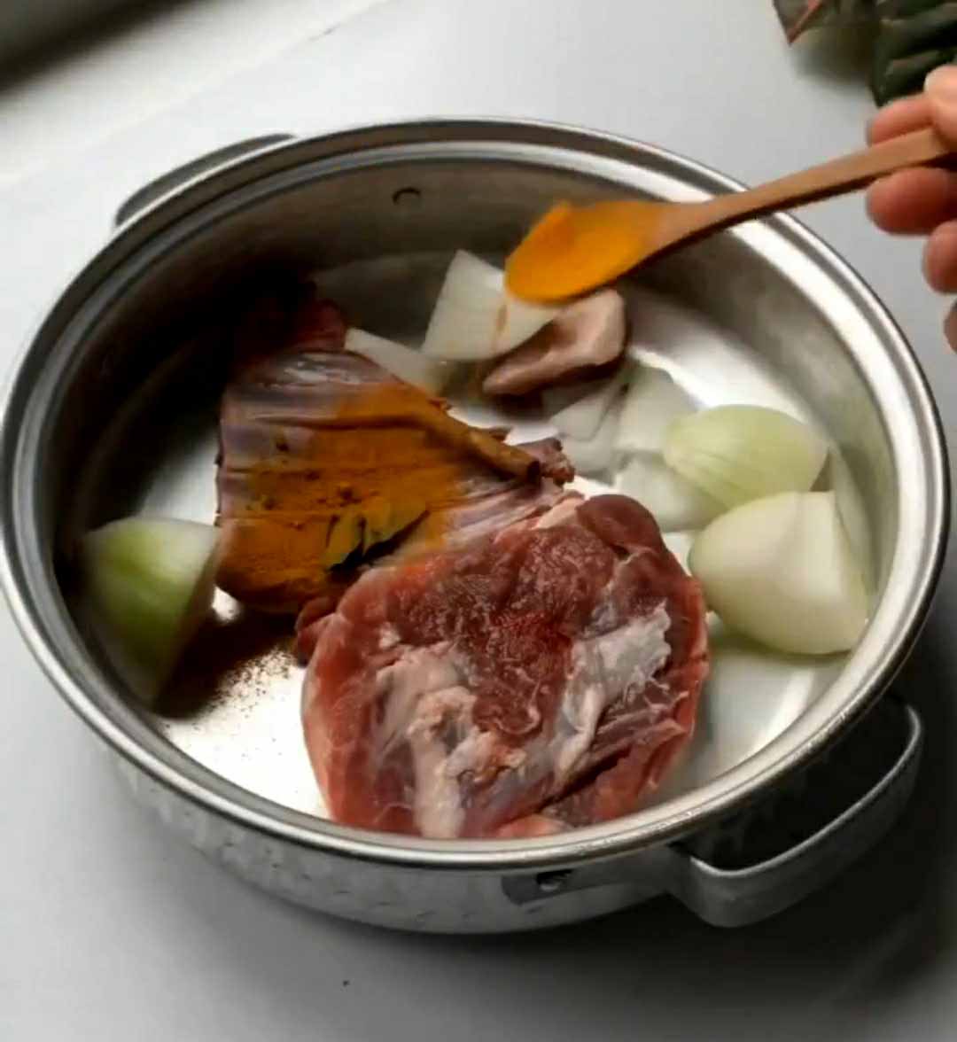 Halim Bademjan Recipe in 6 Steps+Benefits