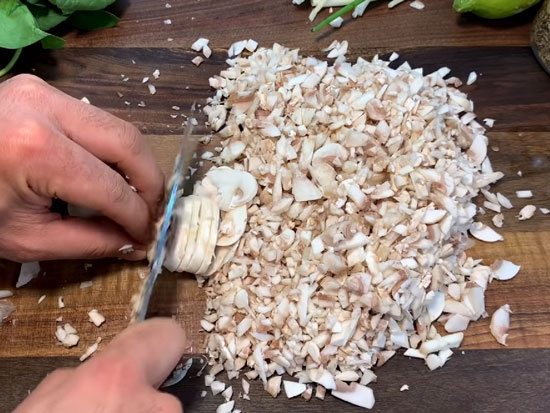 chop mushrooms