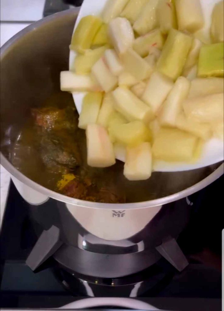 add rhubarb to the stew