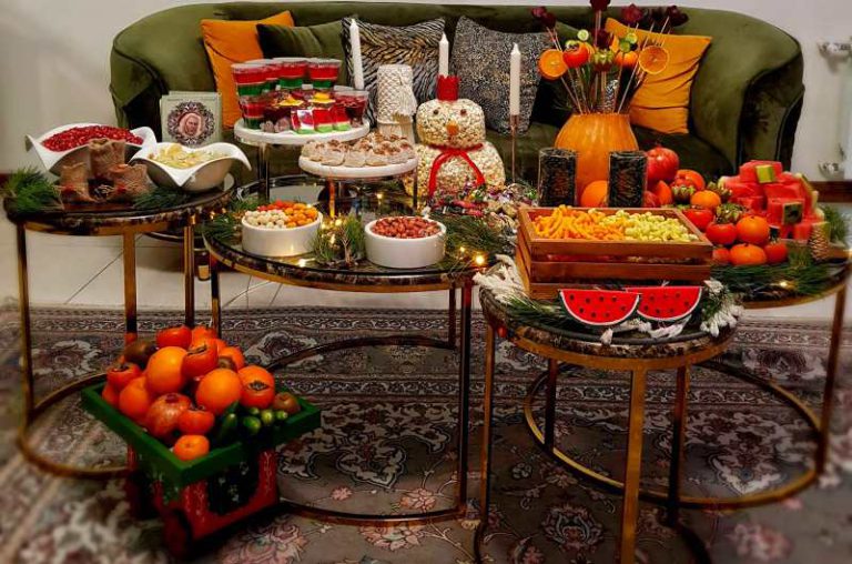 Top 30 Yalda Night Foods: Iranian Dishes, Fruits & Desserts